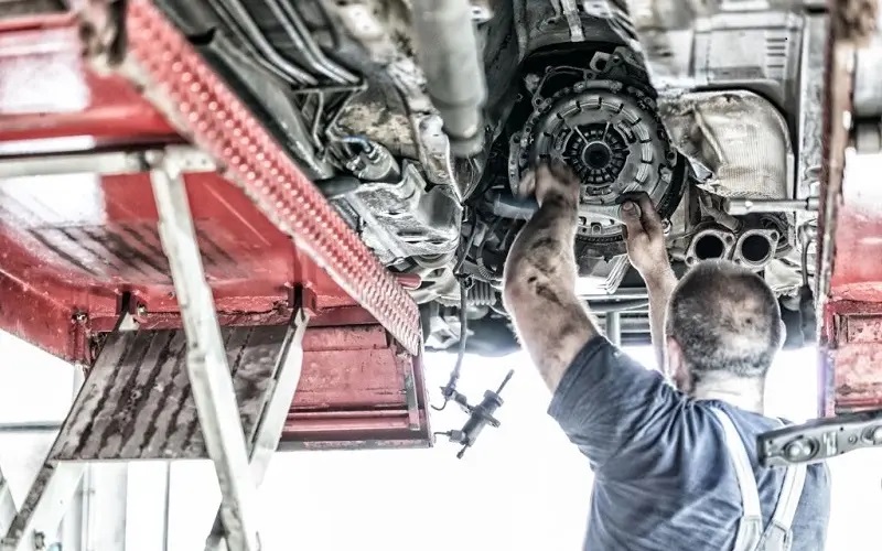 زمان تعویض صفحه کلاچ در خودرو