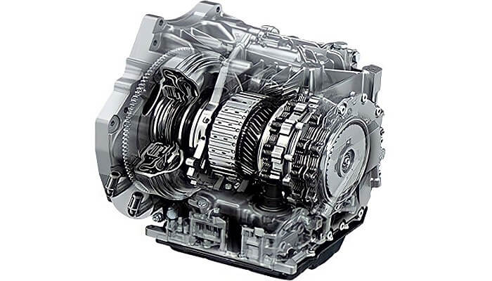 الگوریتمهای هوشمند گیربکس
الگوریتمهای هوشمند گیربکس به شکلهای مختلفی در خودروها نمود پیدا کرده اند. با توجه به اینکه عملکرد گیربکس ها از نظر کیفیت تاثیر مستقیمی بر روی رانندگی طول عمر سیستم و مصرف سوخت دارد. امروزه الگوریتم هایی برای کنترل فشار در گیربکس های اتوماتیک وجود دارد. این الگوریتم ها نقش موثری در گیربکس های اتوماتیک دارند. با استفاده از این الگوریتم ها امکان تنظیم فشار هیدرولیک در داخل گیربکس وجود دارد. در ادامه تعویض دنده ها به صورت نرم و بدون تقه به وجود می آید. در ادامه به بررسی بیشتر این موارد خواهیم پرداخت.
نقش الگوریتمهای هوشمند گیربکس در سیستم
همانطور که در ابتدا اشاره کردیم، این الگوریتم ها به عنوان بخش مهمی از انتقال قدرت در خودروهای مهم به شمار می روند. این الگوریتم ها از داده های لحظه ای حسگر استفاده کرده، در ادامه برای تعویض دنده ها فشار هیدرولیکی لازم را اعمال می گردد. بر اساس این فرایند انتقال نیرو به صورت نرم و بدون لرزش انجام می شود. زمانی که این الگوریتم ها دارای عملکرد صحیحی باشند، استهلاک داخلی را به میزان زیادی کاهش داده در نتیجه بازده سوخت بهبود پیدا کرده این امر موجب دوام گیربکس ها می گردد.
در حقیقت باید به این نکته اشاره داشته باشیم، که الگوریتمهای هوشمند گیربکس به عنوان مغز متفکر تصمیم گیرنده در این سیستم شناخته می شوند. با استفاده از این الگوریتم ها هماهنگی لازم میان شیر برقی ها، موتور و پمپ هیدرولیک برقرار خواهد شد. در صورتی که چنین الگوریتم هایی وجود نداشته باشند، در شرایط مختلف رانندگی کنترل فشار وجود نخواهد داشت. در این موقعیت سیستم با خطاهای متعددی روبرو خواهد شد.
انواع الگوریتم های هوشمند که در گیربکس وجود دارند
الگوریتمهای هوشمند گیربکس در نمونه های مختلفی طراحی و ساخته شده است، که در سیستم گیربکس خودرو تاثیر زیادی را بر جای می گذارد. در ادامه نقش انواع الگوریتمهای هوشمند گیربکس را مورد بررسی قرار خواهیم داد.
الگوریتم های کلاسیک
این مدل از الگوریتم ها بر پایه داده های ثابت نظیر وضعیت دنده، دمای روغن و سرعت موتور عمل می کنند. هر چند که این دسته از الگوریتم ها دارای طراحی ساده ای هستند، اما در مقابل تغییرات جاده ای یا سبک های رانندگی از خود انعطاف کمتری را به نمایش می گذارند، معمولا این دسته از الگوریتم ها را در گیربکس های قدیمی تر مشاهده خواهید کرد.
الگوریتم های تطبیقی
این دسته از الگوریتمهای گیربکس توانایی تحلیل عملکرد و رفتار رانندگان را دارد. سپس بر اساس شرایط جاده الگوی جدیدی را برای فشار ایجاد خواهد کرد. این تطبیق پذیری در طول زمان نتایجی را مانند افزایش نرمی در دنده ها و بهینه سازی بازده سوخت را به دنبال دارد.
الگوریتم های هوشمند
الگوریتمهای هوشمند گیربکس در این سطح از سیستم گاهی به وسیله ی پردازش و برخی موارد با استفاده از هوش مصنوعی به شکل پیش بینی شده ای فشار را تنظیم می کند. این شیوه بهترین دقت و کارایی را دارد. معمولا این نوع الگوریتم را در خودروهای نسل جدید مشاهده می کنیم.
مزایا و محدودیت های الگوریتم های هوشمند گیربکس
همانطور که می دانید الگوریتمهای هوشمند گیربکس مانند هر چیز دیگری دارای مزیا و محدودیت های خاص خودشان هستند. در ادامه به این موارد اشاره خواهیم کرد.
زمانی که از الگوریتم های کنترل فشار در گیربکس ها به کار گرفته شده، در حین تعویض دنده ضربات کمتر خواهند شد. این امر موجب افزایش طول عمر قطعات و ارتقاء بازده انرژی می شود. علاوه بر این موارد خودروهای مدرن با بکارگیری این الگوریتم ها تجربه ی یک رانندگی دقیق و نرم را بر اساس تعویض دنده ها ارائه خواهد داد، که باعث تقویت حس لوکس بودن در خودروها می گردد.
محدودیت ها
در رابطه با محدودیت های موجود در الگوریتمهای هوشمند گیربکس لازم است، به این نکته اشاره کنید، که این الگوریتم ها دارای طراحی و تنظیمات بسیار پیچیده ای هستند. برای بررسی آن ها نیاز به تخصص بالا و تجهیزات پیچیده ای دارد. هنر نوع خطایی که در کالیبراسیون یا برنامه ریزی رخ بدهد، می تواند باعث آسیب دیدگی گیربکس یا افت عملکرد گردد. به همین دلیل است، که نگهداری و بروزرسانی این الگوریتم ها بسیار حائز اهمیت می باشد.
تحلیل عملکرد الگوریتم های کنترل فشار در گیربکس های اتوماتیک
پارامترهای مختلفی در رابطه با بررسی عملکرد الگوریتمهای هوشمند گیربکس جو دارند. این پارامترها شامل دقت فشار زمان پاسخ، رفتار در در دمای بالا، شرایط بار مورد تحلیل قرار می گیرند. الگوریتم های کلاسیک معمولا به این شکل هستند، که در هنگام سرعت پردازش اغلب عملکرد قابل قبولی را ارائه می دهند. اما در هنگام تطبیق با تغییرات شرایط رانندگی دچار ضعف می شوند. در مقابل مدل های تطبیقی و هوشمند وجود دارند، آن ها می توانند با درک رفتار رانندگان همچنین تحلیل داده ها به صورت لحظه ای به صورت دقیق فشار را تنظیم کنند. در ادامه تعویض دنده بدون تاخیر انجام خواهد گرفت.
با انجام این مقایسه در رابطه با الگوریتمهای هوشمند گیربکس نتیجه می گیریم، که تکنولوژی های نوین با پیچیدگی هایی که دارند، اما این توانایی را خواهند داشت که در راستای بهبود کارایی سیستم و کاهش استهلاک قطعات گام بردارند. در مجموع باید به این نکته اشاره گردد، که الگوریتم های هوشمند جدیدتر به کاهش مصرف سوخت، عملکرد نرم تر گیربکس، افزایش عمر سیستم کمک زیادی خواهند کرد.
استفاده از الگوریتمهای هوشمند گیربکس در شرایط مختلف رانندگی از فشارهای ناگهانی جلوگیری می کند، این امر باعث جلوگیری از ایجاد سایش در قطعات هیدرولیکی و مکانیکی خواهد شد.
الگوریتم ها به بهبود روانی تعویض دنده با کنترل و مدیریت جریان روغن به همراه کنترل شیرهای برقی باعث می شوند، که فرایند تعویض دنده ها هماهنگ گردند. یکی دیگر از مواردی که با استفاده از این الگوریتم ها امکان کاهش دمای کاری سیستم را به وجود می آورند.
سخن پایانی
در این مطلب به بررسی الگوریتمهای هوشمند گیربکس پرداختیم. این ویژگی ها در خودروهای امروزی کارایی زیادی را به وجود آورده اند. با توجه به اینکه گیربکس های مدرن برای بررسی نیاز به تجهیزات و نیروی متخصص دارند. بهتر است برای انجام این فرایند از افراد متخصص مانند گروه گیربکس وان کمک بگیرید.
الگوریتمهای هوشمند گیربکس
الگوریتمهای هوشمند گیربکس به شکلهای مختلفی در خودروها نمود پیدا کرده اند. با توجه به اینکه عملکرد گیربکس ها از نظر کیفیت تاثیر مستقیمی بر روی رانندگی طول عمر سیستم و مصرف سوخت دارد. امروزه الگوریتم هایی برای کنترل فشار در گیربکس های اتوماتیک وجود دارد. این الگوریتم ها نقش موثری در گیربکس های اتوماتیک دارند. با استفاده از این الگوریتم ها امکان تنظیم فشار هیدرولیک در داخل گیربکس وجود دارد. در ادامه تعویض دنده ها به صورت نرم و بدون تقه به وجود می آید. در ادامه به بررسی بیشتر این موارد خواهیم پرداخت.
نقش الگوریتمهای هوشمند گیربکس در سیستم
همانطور که در ابتدا اشاره کردیم، این الگوریتم ها به عنوان بخش مهمی از انتقال قدرت در خودروهای مهم به شمار می روند. این الگوریتم ها از داده های لحظه ای حسگر استفاده کرده، در ادامه برای تعویض دنده ها فشار هیدرولیکی لازم را اعمال می گردد. بر اساس این فرایند انتقال نیرو به صورت نرم و بدون لرزش انجام می شود. زمانی که این الگوریتم ها دارای عملکرد صحیحی باشند، استهلاک داخلی را به میزان زیادی کاهش داده در نتیجه بازده سوخت بهبود پیدا کرده این امر موجب دوام گیربکس ها می گردد.
در حقیقت باید به این نکته اشاره داشته باشیم، که الگوریتمهای هوشمند گیربکس به عنوان مغز متفکر تصمیم گیرنده در این سیستم شناخته می شوند. با استفاده از این الگوریتم ها هماهنگی لازم میان شیر برقی ها، موتور و پمپ هیدرولیک برقرار خواهد شد. در صورتی که چنین الگوریتم هایی وجود نداشته باشند، در شرایط مختلف رانندگی کنترل فشار وجود نخواهد داشت. در این موقعیت سیستم با خطاهای متعددی روبرو خواهد شد.
انواع الگوریتم های هوشمند که در گیربکس وجود دارند
الگوریتمهای هوشمند گیربکس در نمونه های مختلفی طراحی و ساخته شده است، که در سیستم گیربکس خودرو تاثیر زیادی را بر جای می گذارد. در ادامه نقش انواع الگوریتمهای هوشمند گیربکس را مورد بررسی قرار خواهیم داد.
الگوریتم های کلاسیک
این مدل از الگوریتم ها بر پایه داده های ثابت نظیر وضعیت دنده، دمای روغن و سرعت موتور عمل می کنند. هر چند که این دسته از الگوریتم ها دارای طراحی ساده ای هستند، اما در مقابل تغییرات جاده ای یا سبک های رانندگی از خود انعطاف کمتری را به نمایش می گذارند، معمولا این دسته از الگوریتم ها را در گیربکس های قدیمی تر مشاهده خواهید کرد.
الگوریتم های تطبیقی
این دسته از الگوریتمهای گیربکس توانایی تحلیل عملکرد و رفتار رانندگان را دارد. سپس بر اساس شرایط جاده الگوی جدیدی را برای فشار ایجاد خواهد کرد. این تطبیق پذیری در طول زمان نتایجی را مانند افزایش نرمی در دنده ها و بهینه سازی بازده سوخت را به دنبال دارد.
الگوریتم های هوشمند
الگوریتمهای هوشمند گیربکس در این سطح از سیستم گاهی به وسیله ی پردازش و برخی موارد با استفاده از هوش مصنوعی به شکل پیش بینی شده ای فشار را تنظیم می کند. این شیوه بهترین دقت و کارایی را دارد. معمولا این نوع الگوریتم را در خودروهای نسل جدید مشاهده می کنیم.
مزایا و محدودیت های الگوریتم های هوشمند گیربکس
همانطور که می دانید الگوریتمهای هوشمند گیربکس مانند هر چیز دیگری دارای مزیا و محدودیت های خاص خودشان هستند. در ادامه به این موارد اشاره خواهیم کرد.
زمانی که از الگوریتم های کنترل فشار در گیربکس ها به کار گرفته شده، در حین تعویض دنده ضربات کمتر خواهند شد. این امر موجب افزایش طول عمر قطعات و ارتقاء بازده انرژی می شود. علاوه بر این موارد خودروهای مدرن با بکارگیری این الگوریتم ها تجربه ی یک رانندگی دقیق و نرم را بر اساس تعویض دنده ها ارائه خواهد داد، که باعث تقویت حس لوکس بودن در خودروها می گردد.
محدودیت ها
در رابطه با محدودیت های موجود در الگوریتمهای هوشمند گیربکس لازم است، به این نکته اشاره کنید، که این الگوریتم ها دارای طراحی و تنظیمات بسیار پیچیده ای هستند. برای بررسی آن ها نیاز به تخصص بالا و تجهیزات پیچیده ای دارد. هنر نوع خطایی که در کالیبراسیون یا برنامه ریزی رخ بدهد، می تواند باعث آسیب دیدگی گیربکس یا افت عملکرد گردد. به همین دلیل است، که نگهداری و بروزرسانی این الگوریتم ها بسیار حائز اهمیت می باشد.
تحلیل عملکرد الگوریتم های کنترل فشار در گیربکس های اتوماتیک
پارامترهای مختلفی در رابطه با بررسی عملکرد الگوریتمهای هوشمند گیربکس جو دارند. این پارامترها شامل دقت فشار زمان پاسخ، رفتار در در دمای بالا، شرایط بار مورد تحلیل قرار می گیرند. الگوریتم های کلاسیک معمولا به این شکل هستند، که در هنگام سرعت پردازش اغلب عملکرد قابل قبولی را ارائه می دهند. اما در هنگام تطبیق با تغییرات شرایط رانندگی دچار ضعف می شوند. در مقابل مدل های تطبیقی و هوشمند وجود دارند، آن ها می توانند با درک رفتار رانندگان همچنین تحلیل داده ها به صورت لحظه ای به صورت دقیق فشار را تنظیم کنند. در ادامه تعویض دنده بدون تاخیر انجام خواهد گرفت.
با انجام این مقایسه در رابطه با الگوریتمهای هوشمند گیربکس نتیجه می گیریم، که تکنولوژی های نوین با پیچیدگی هایی که دارند، اما این توانایی را خواهند داشت که در راستای بهبود کارایی سیستم و کاهش استهلاک قطعات گام بردارند. در مجموع باید به این نکته اشاره گردد، که الگوریتم های هوشمند جدیدتر به کاهش مصرف سوخت، عملکرد نرم تر گیربکس، افزایش عمر سیستم کمک زیادی خواهند کرد.
استفاده از الگوریتمهای هوشمند گیربکس در شرایط مختلف رانندگی از فشارهای ناگهانی جلوگیری می کند، این امر باعث جلوگیری از ایجاد سایش در قطعات هیدرولیکی و مکانیکی خواهد شد.
الگوریتم ها به بهبود روانی تعویض دنده با کنترل و مدیریت جریان روغن به همراه کنترل شیرهای برقی باعث می شوند، که فرایند تعویض دنده ها هماهنگ گردند. یکی دیگر از مواردی که با استفاده از این الگوریتم ها امکان کاهش دمای کاری سیستم را به وجود می آورند.
سخن پایانی
در این مطلب به بررسی الگوریتمهای هوشمند گیربکس پرداختیم. این ویژگی ها در خودروهای امروزی کارایی زیادی را به وجود آورده اند. با توجه به اینکه گیربکس های مدرن برای بررسی نیاز به تجهیزات و نیروی متخصص دارند. بهتر است برای انجام این فرایند از افراد متخصص مانند گروه گیربکس وان کمک بگیرید.