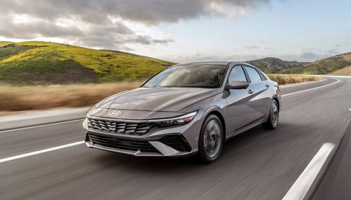 معرفی خودرو هیوندای النترا